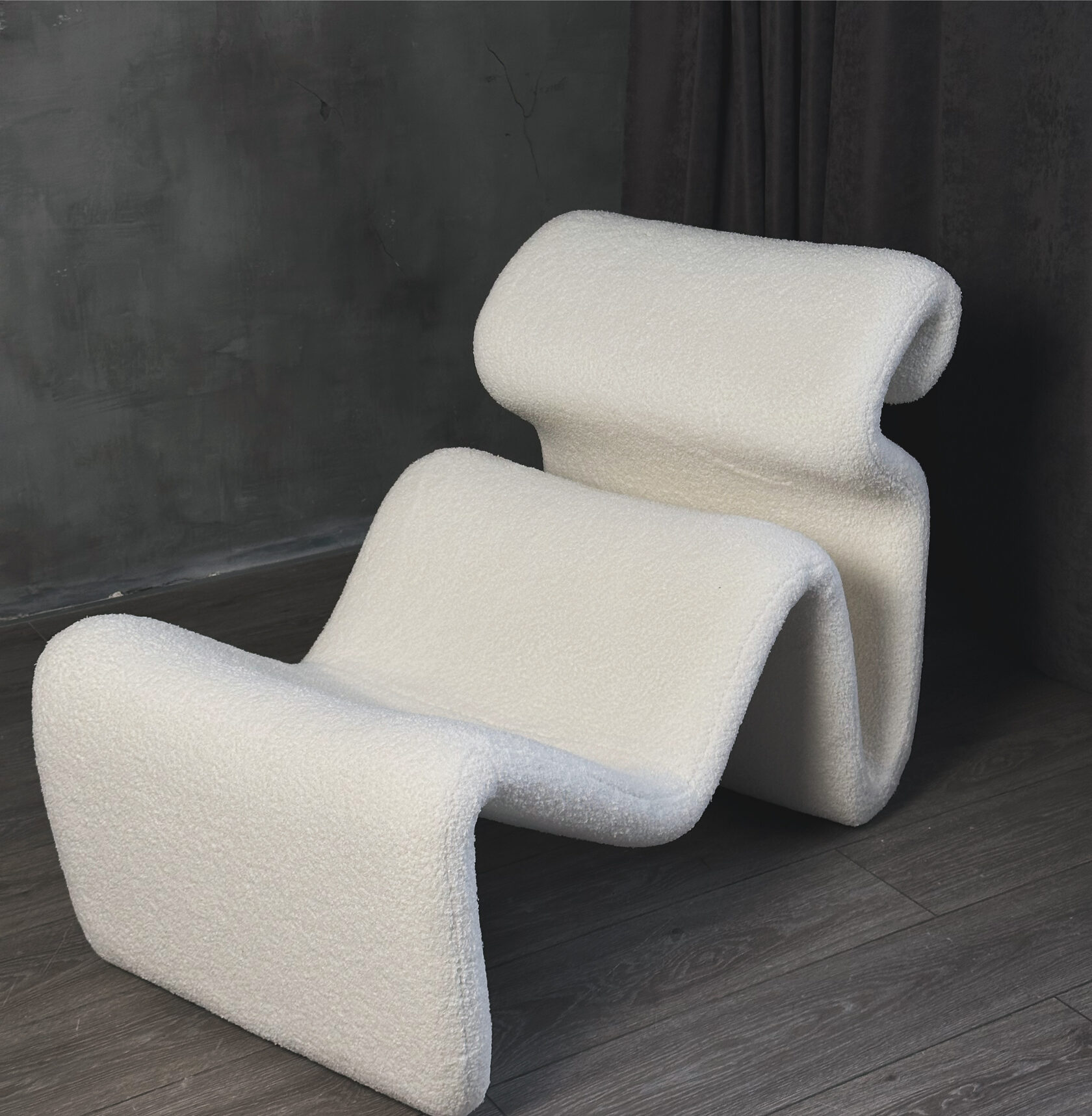 ETCETERA Lounge Chair replica. 8Ellement