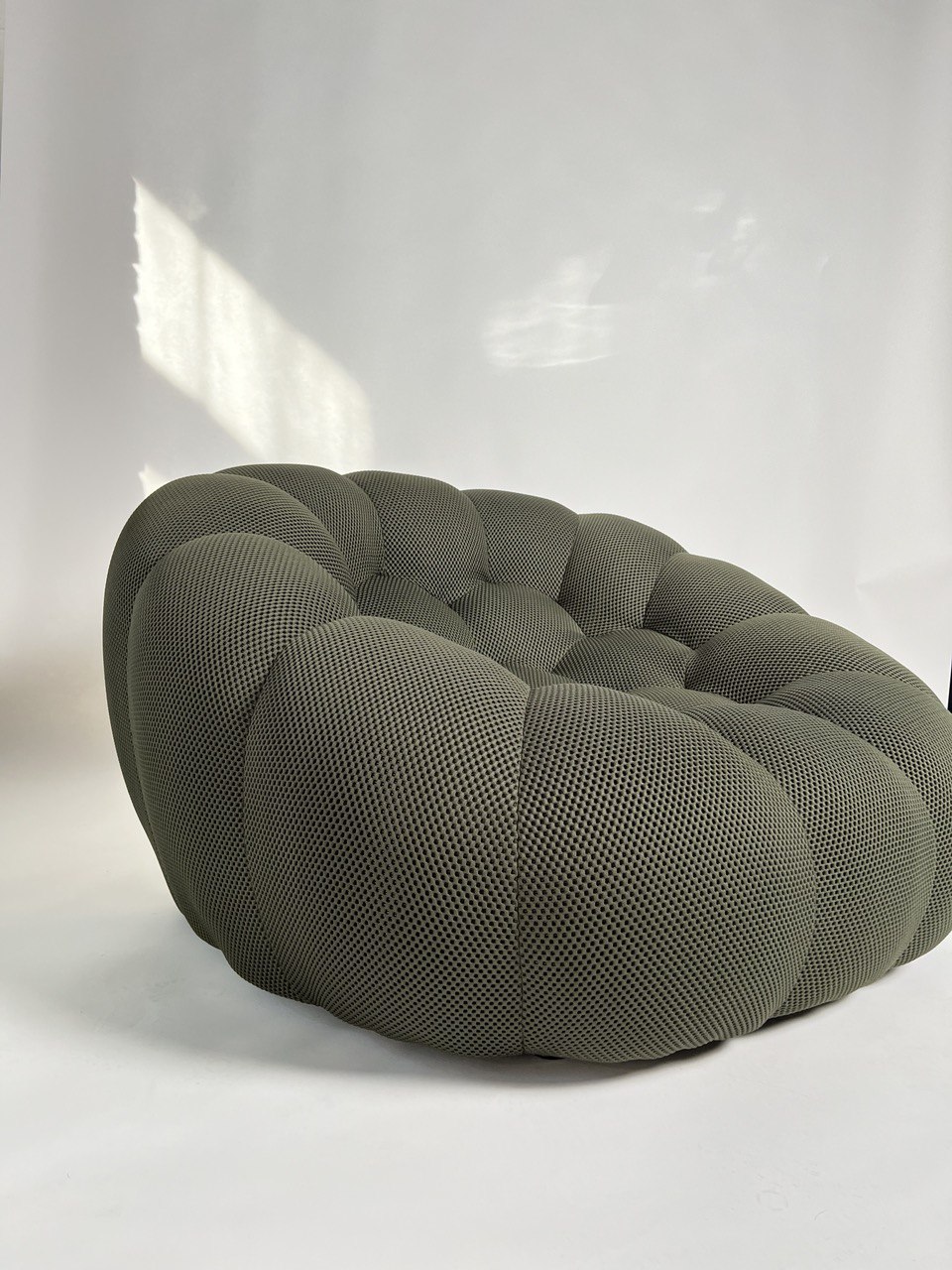 Bubble Armcahir. 8Ellement