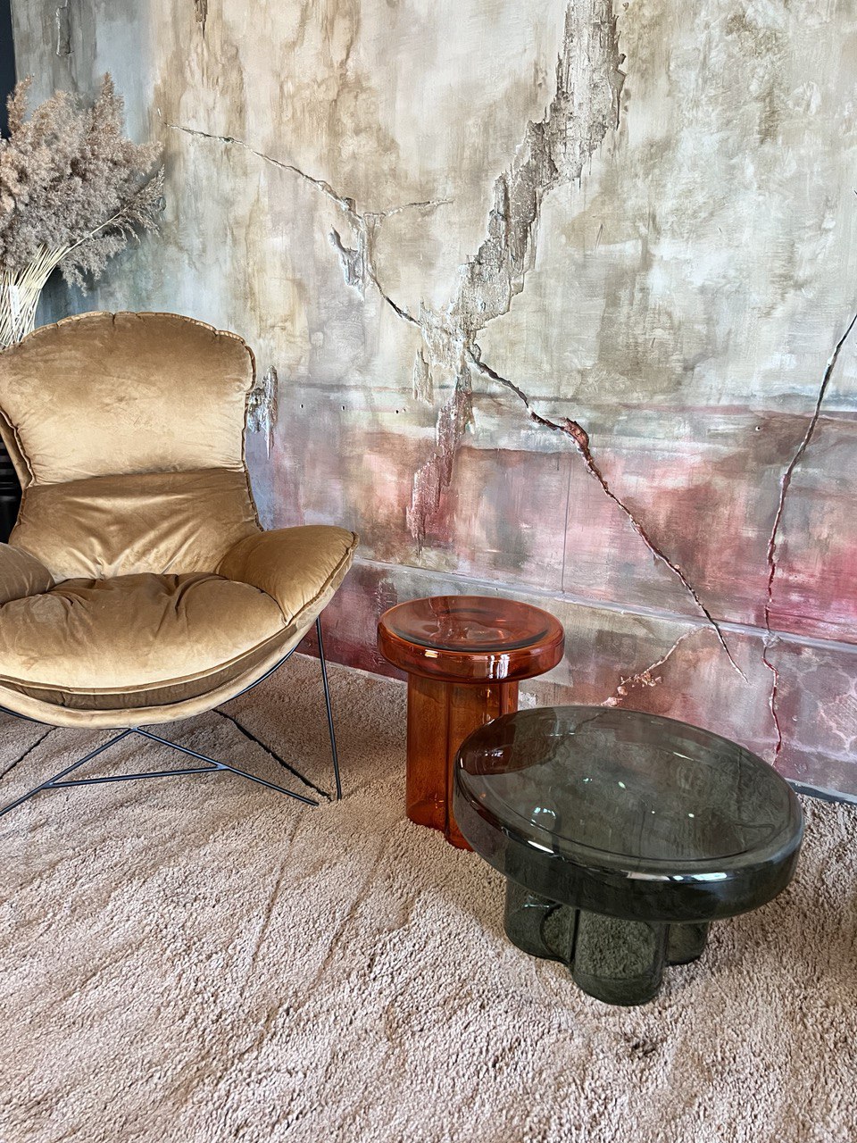 Modern Leisure Chair. 8Ellement showroom